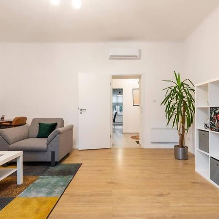 Petrova Street Apartment Zagreb Ngoại thất bức ảnh